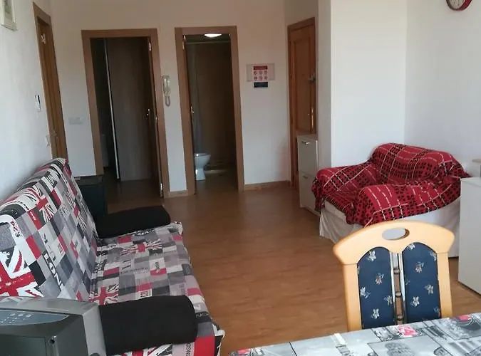 Apartamento Calle Santomera 17 *