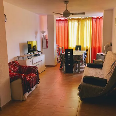Apartament Calle Santomera 17 *