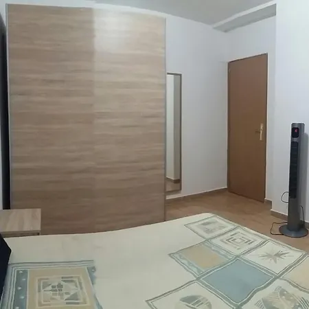 Apartamento Calle Santomera 17