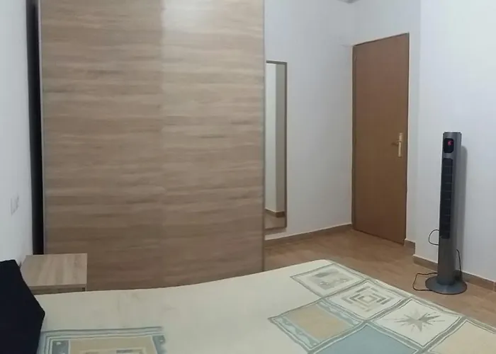 Apartament Calle Santomera 17